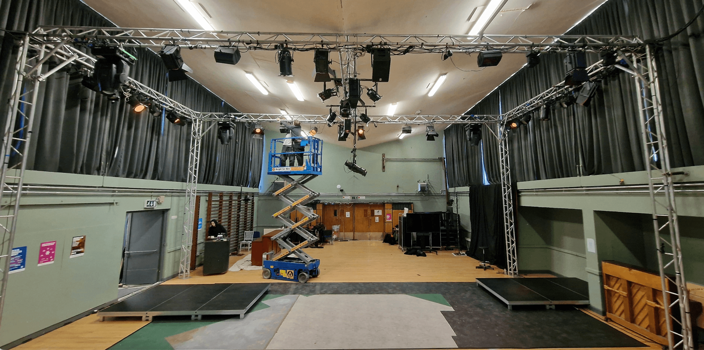 The Rose — lx rig
