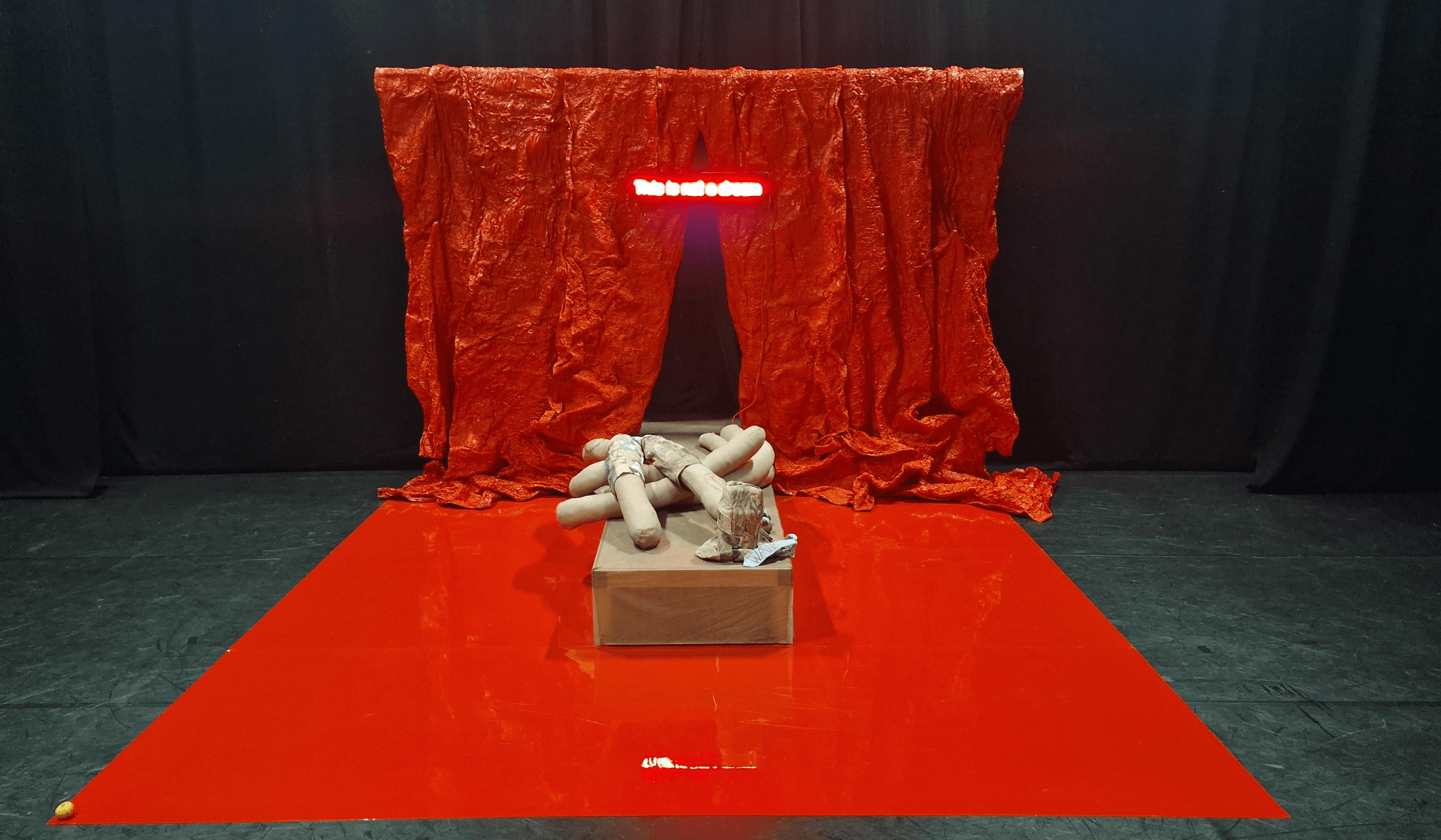 PAC  — Wet Mess: Testo